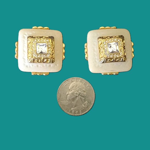 Vintage Antique Gold Rhinestone and Carved Marble Earrings EUC - Picture 4 of 12